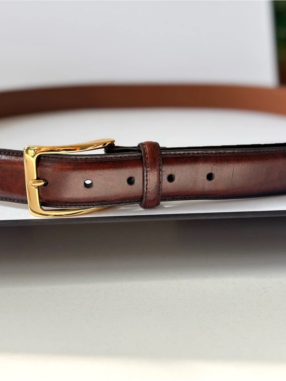 Johnston & Murphy Men's Solid Brown Dress Leather Belt w/Brass Buckle, Size 44